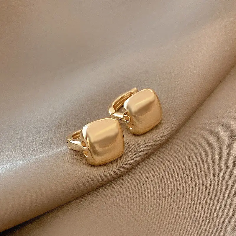 

s925 sterling silver needle European and American simple high-grade metal earrings square earrings wholesale jewelry