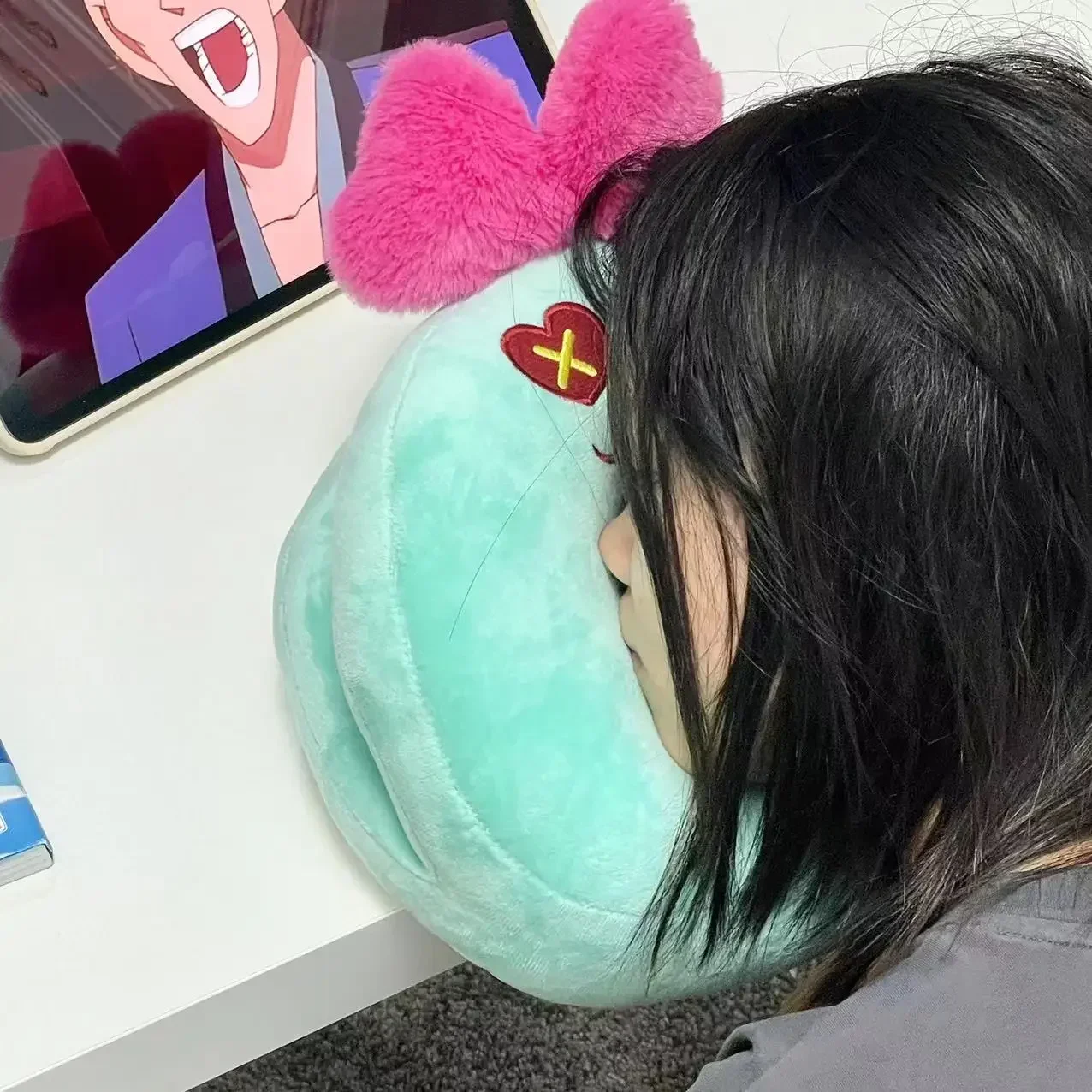 Фото Мультяшная Подушка для сна Kuromi Stitch, удобная дышащая набивная аниме подушка для путешествий, школьная офисная Подушка для сна №5