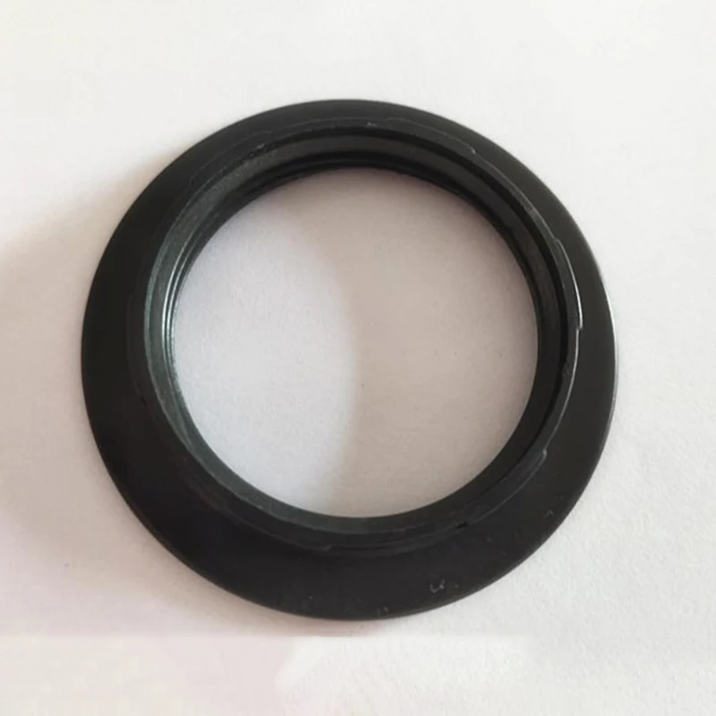 

Цоколь-держатель для лампы E14 / E27