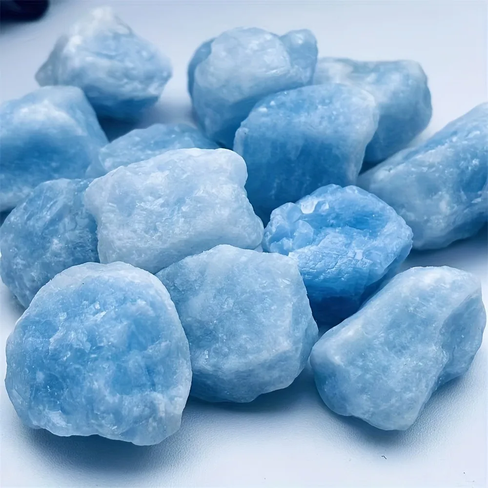 

Синий кальцит, кластер