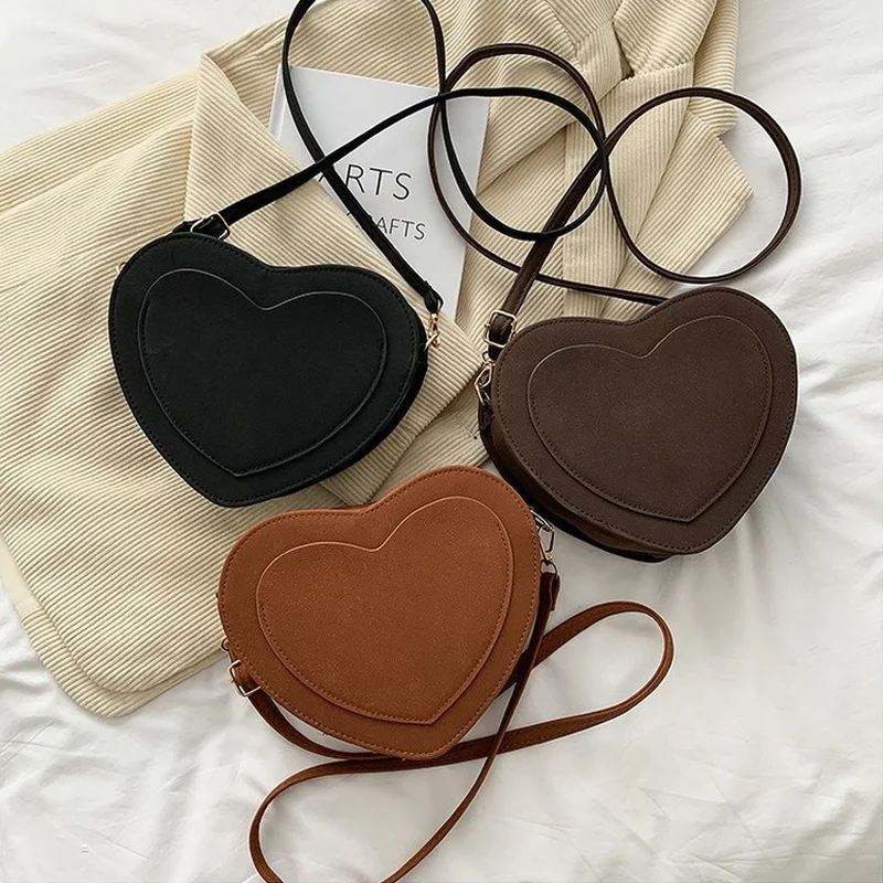 

Модная винтажная женская сумка из ПУ кожи, однотонная сумка на плечо, женские сумки через плечо в форме сердца, Повседневная маленькая сумочка