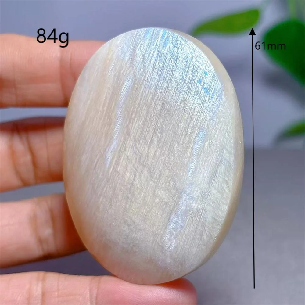 

Натуральный камень лунный камень