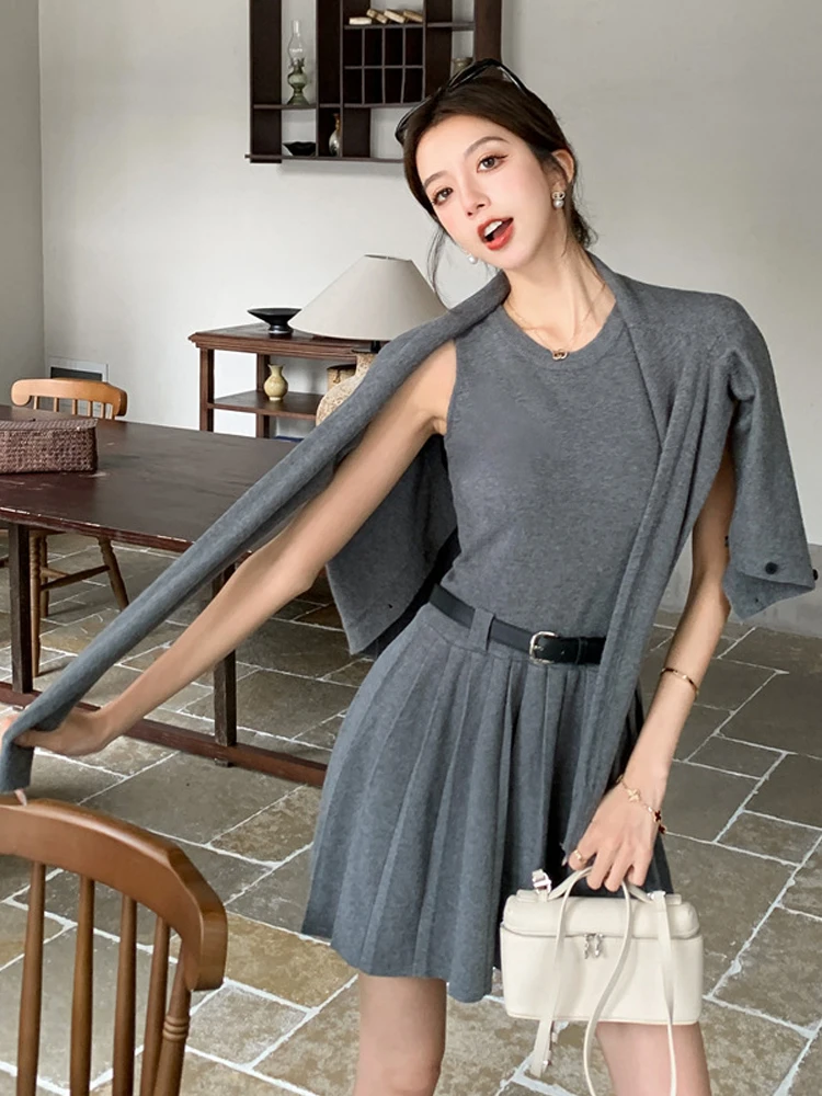 Повседневный стиль вязаная одежда из двух предметов женская черный серый жилет