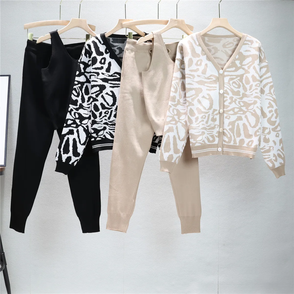 

Spring Autumn 3 Piece Sets Women Cardigan Tracksuits Vintage Women Open Cardigans Coat + Short Tank Top + Harem Pants Suits