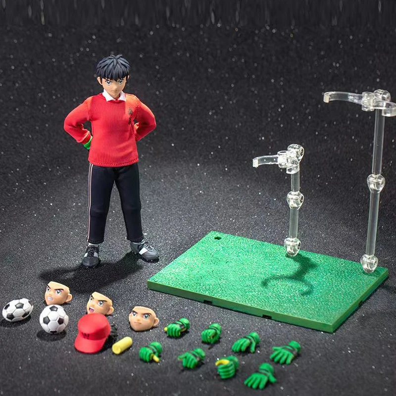 

Dasin/GT Captain Ozora Tsubasa Genzo Wakabayashi SGGK Kojiro Hyuga Misaki Taro Teppei Kisugi SHF 1/10 PVC Action Figure In Stock