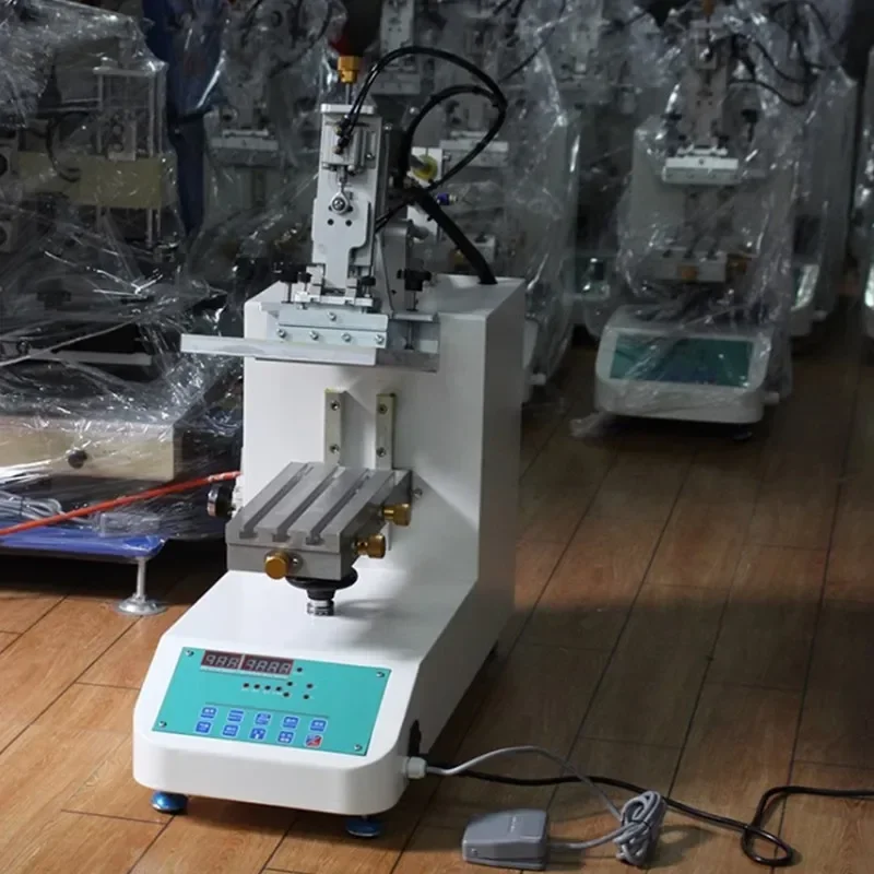 Полуавтоматическая печатная машина Ccreen маленькая настольная высокоточная