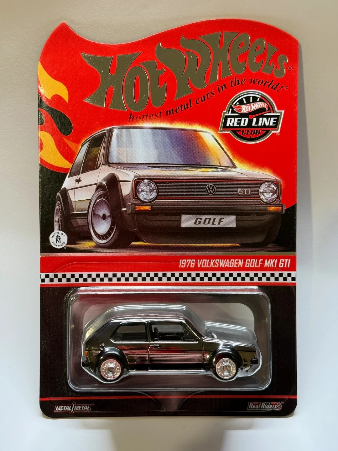 Фото New Hot Wheels Collectors RLC Exclusive 1976 Volkswagen Golf Mk1 GTI Tuned Version Коллекционная литая модель автомобиля в масштабе 1:64 №2