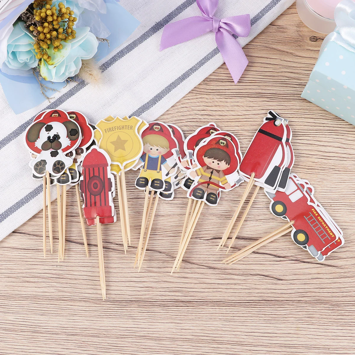 

24 Pcs Wedding Party Cake Toppers Fruit Picks Baking Supplies Bamboo Fire Truck Child
