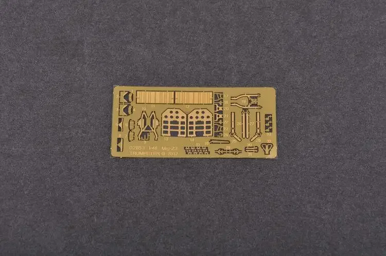 Комплект модели Trumpeter 05803 масштаб 1/48 русская модель истребителя Mig-27M Flogger J