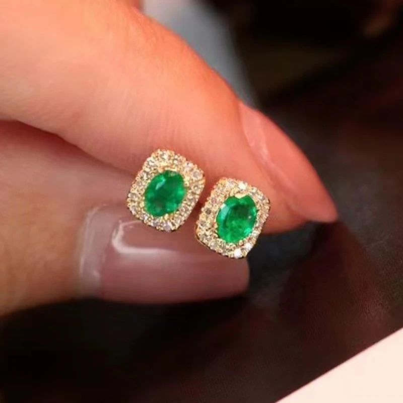 Элегантные классические серьги-гвоздики из 18-каратного твердого золота с