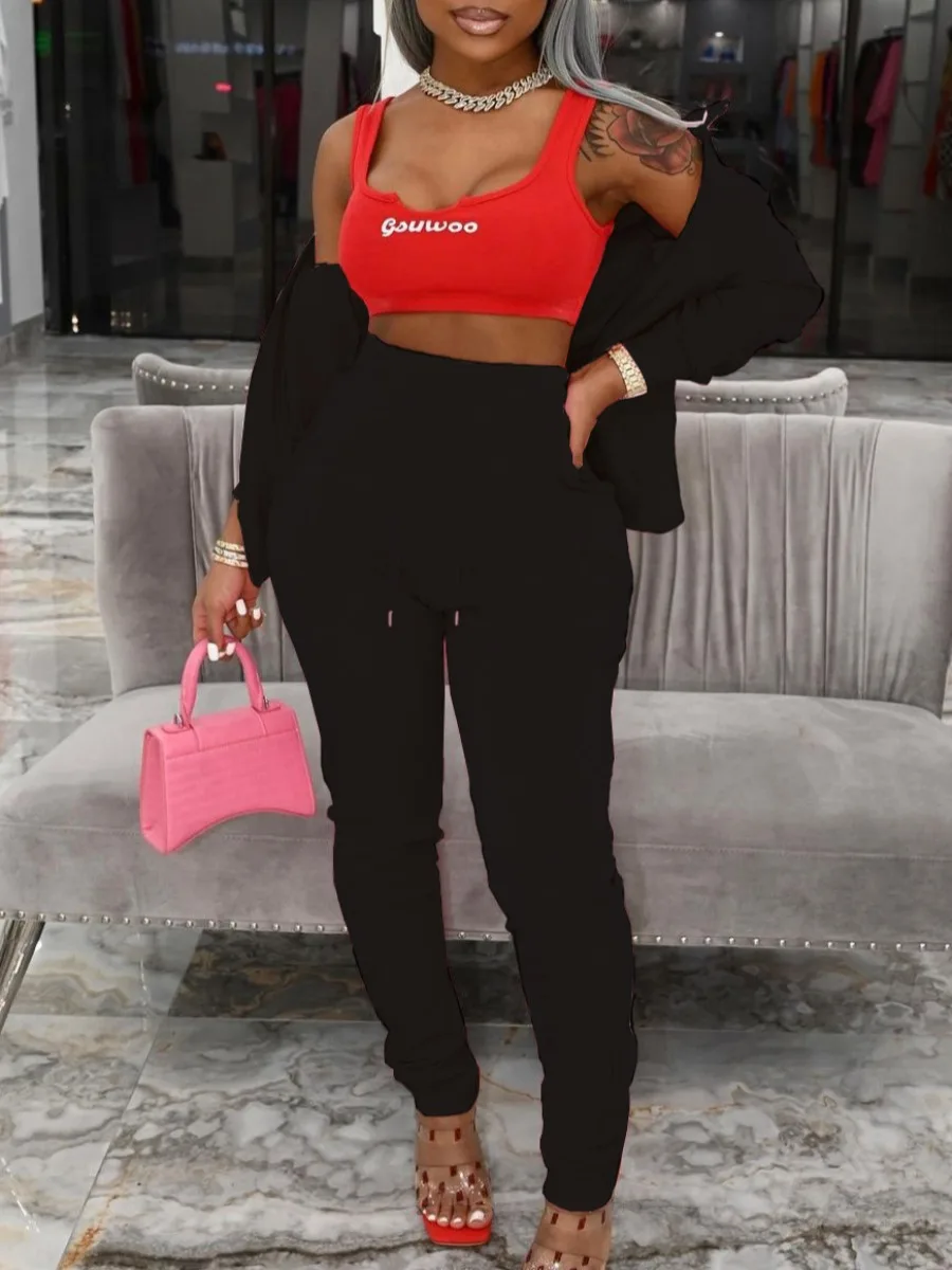 Рисунок 2 - Однотонная куртка на молнии с длинным