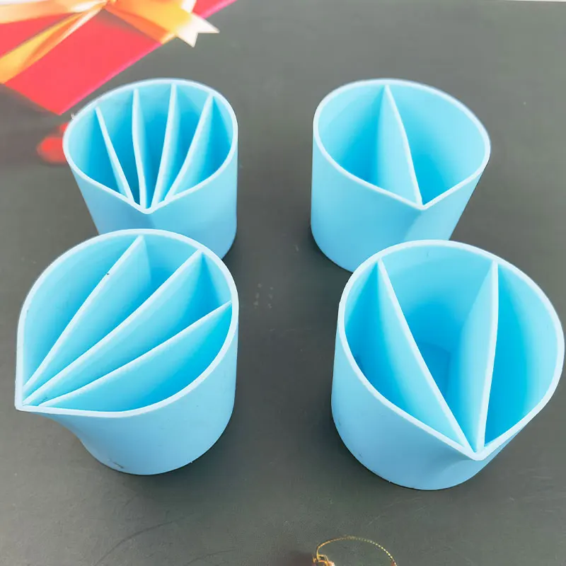 

1-8pcs Silicone Resin Mixing Cup Distribution Cup DIY UV Resin Color Mixing Cup Liquid Resin Measuring Cups Jewelry Making