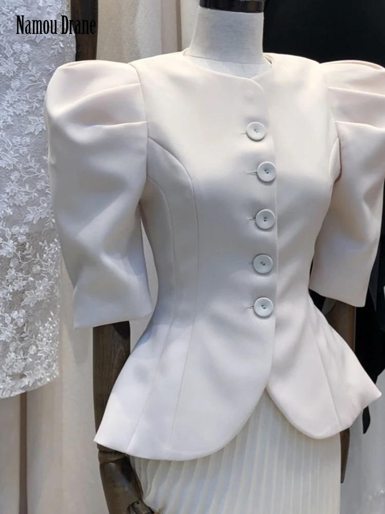 

Namou Drane Summer 2022 New Solid Color Temperament of All Go Round Neck Single Breasted Waist Bubble Short Sleeve Thin Coat