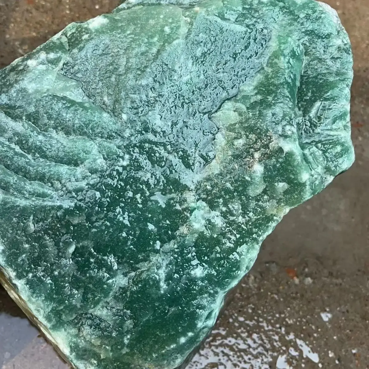 Natural Large Green Dongling Jade Original Stone Ornaments Carved Wool Dongling Jade Raw Material Pendant Bracelet Material