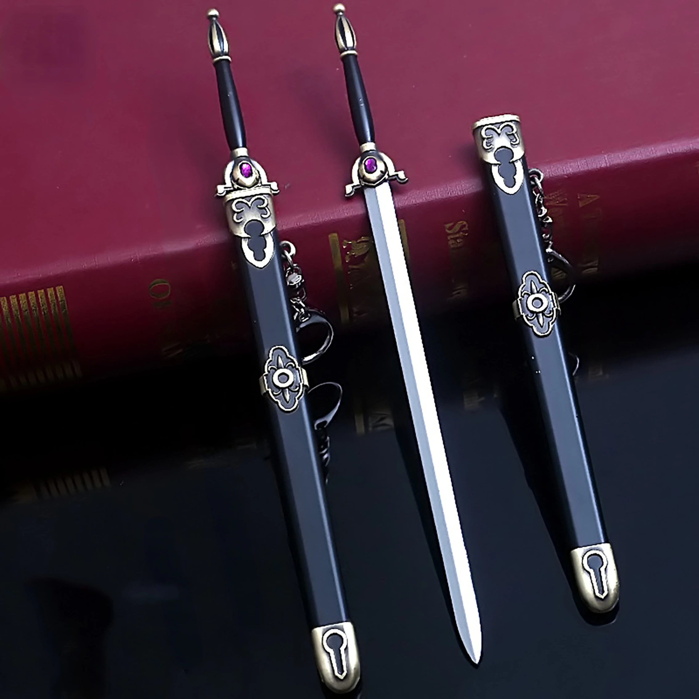 Fate Night Surrounding Fate Lanling King Sword Alloy Model 22cm Sword Ornaments Metal Die Casting Mini Toy Ornaments Collection