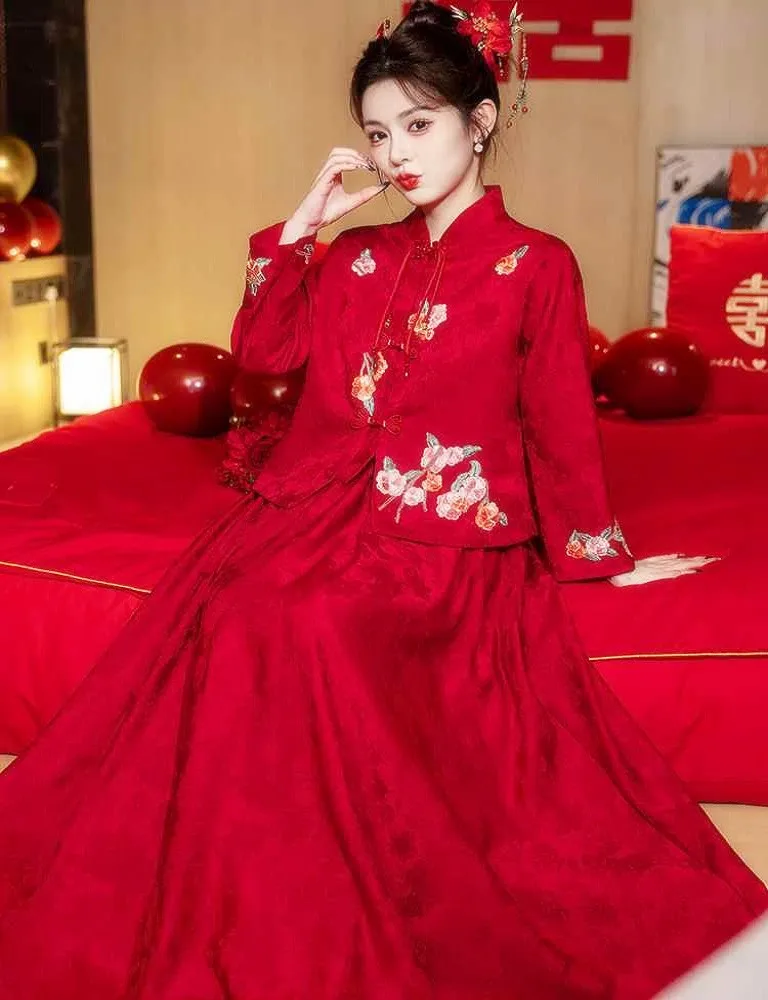 Фото Роскошное свадебное красное платье Xiuhe от OrientTown, традиционный китайский наряд невесты, платье для свадебного торжества и тостов, модель TP031 №1