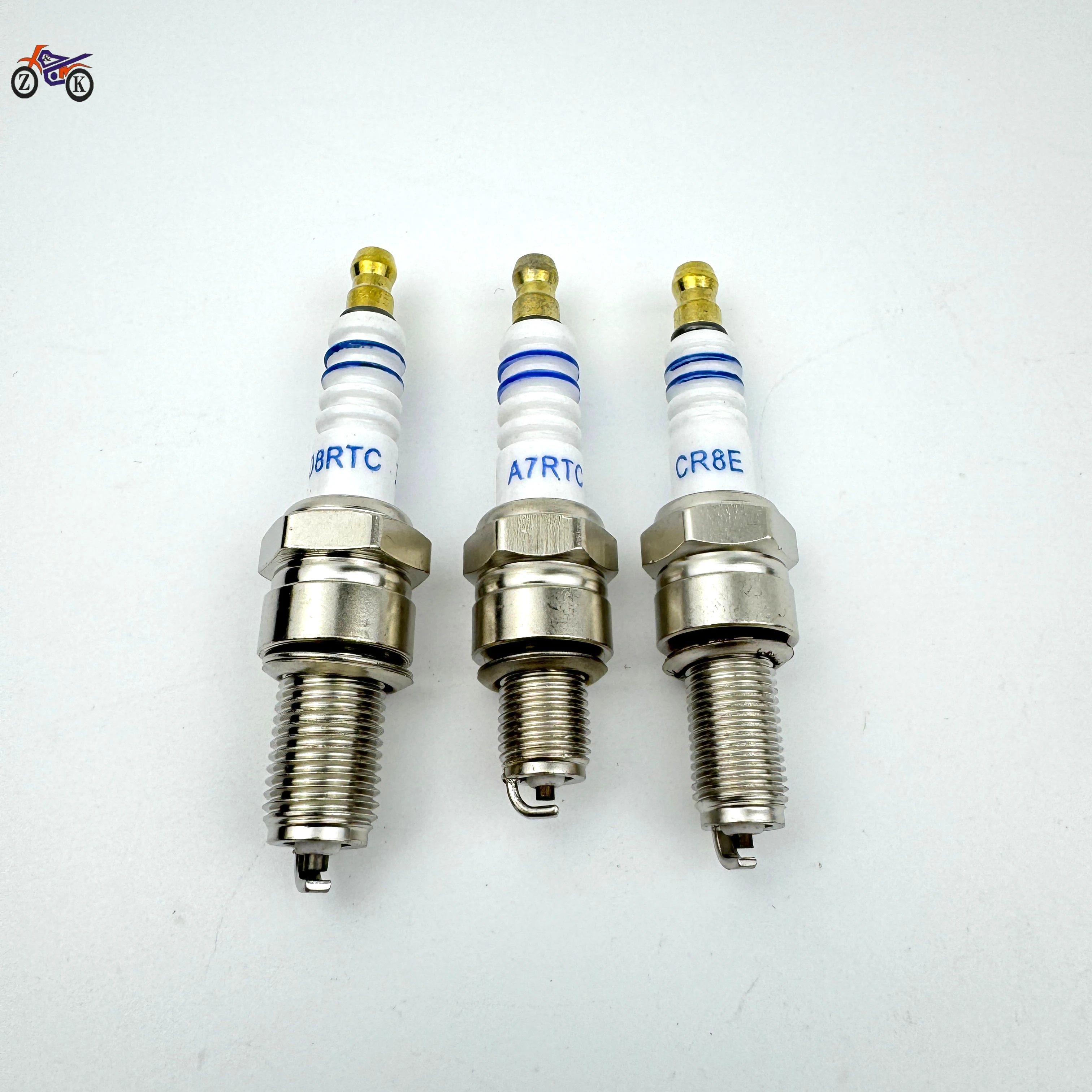 Свеча зажигания 1 шт. A7RTC/CR8E/D8RTC Motorcvcle EFI для Yamaha TTR125 Virago V-Star 250 XV250 YBR125 Raptor 50 YFM250