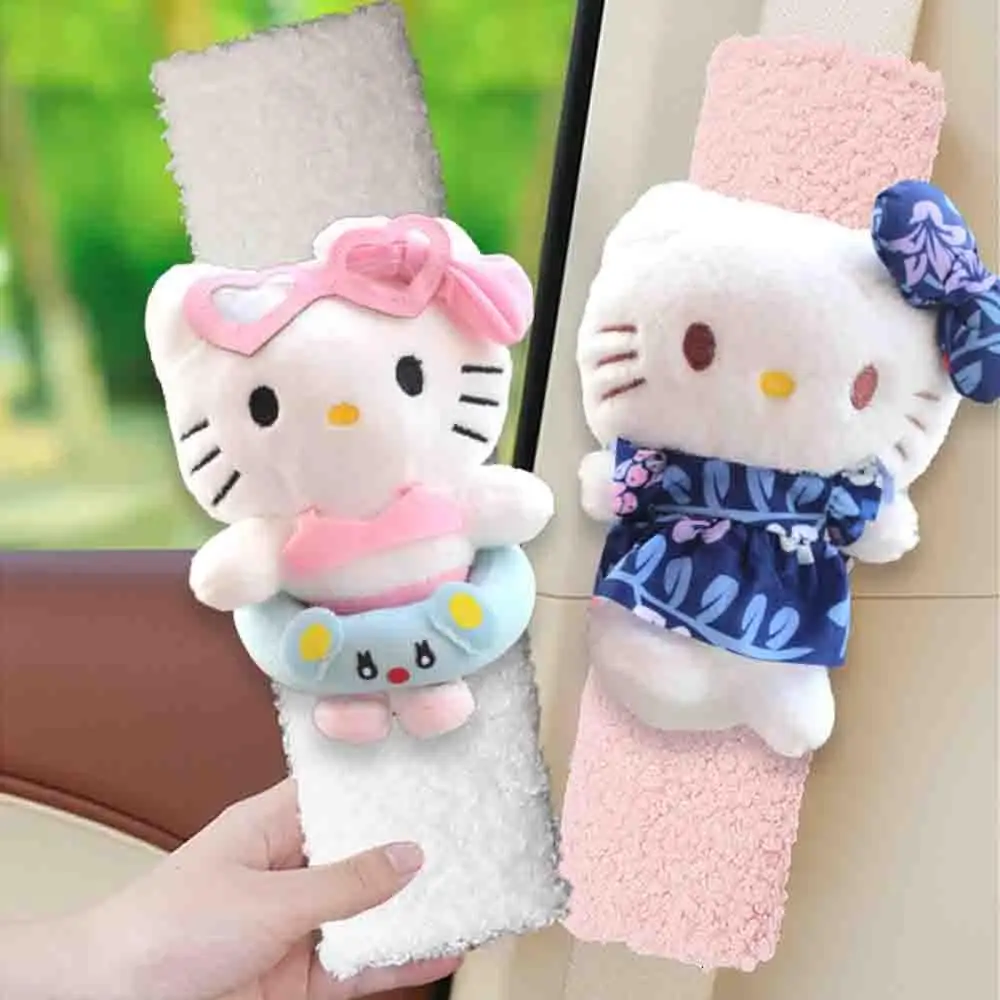 Аксессуары для украшения интерьера: милые плюшевые куклы с героями мультфильмов