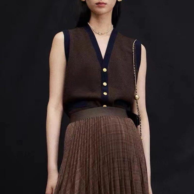 

Women's Color Contrast V-neck Sweater Vest 2022 New Ladies Temperament Commuter Single Breasted Knitted Tank Top