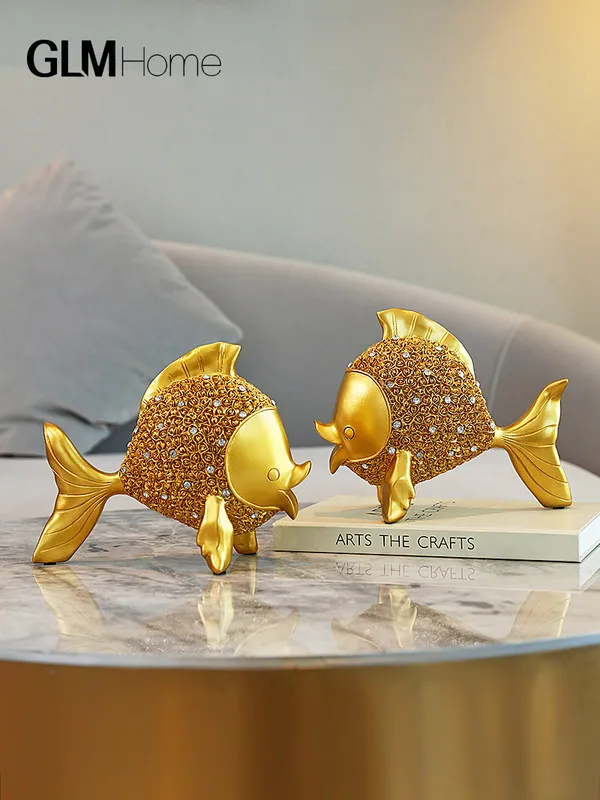 

2022 New Fashion Luxury Fish Sculpture Modern Creative Animal Living Room Wine Cabinet Home Decorations Wedding Gift