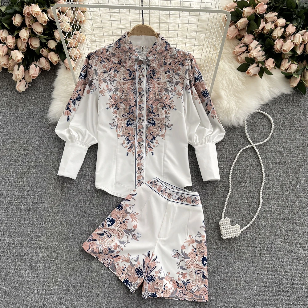 

Palace style retro print puff sleeve shirt design sense ladies niche high waist shorts fashion western style 2-piece female
