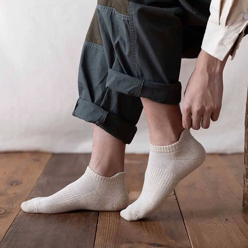 

Simple All-match Comfortable Mesh Summer Cotton Hosiery Boat Socks Low-top Socks Men's Socks