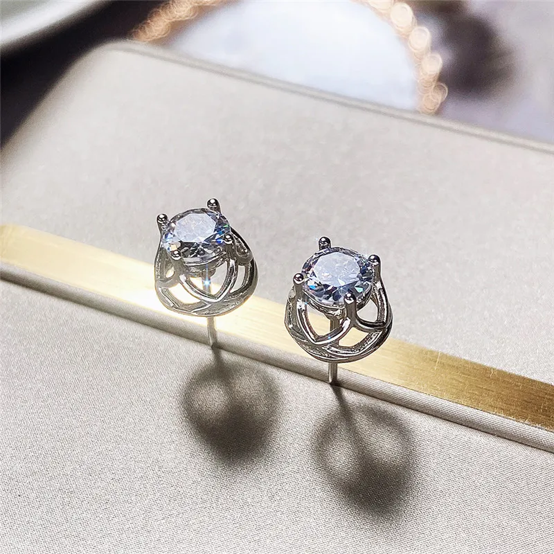 

New Trendy Solitaire Round CZ Stud Earrings for Girls Simple and Stylish Style Women's Fancy Gift Teens Jewelry