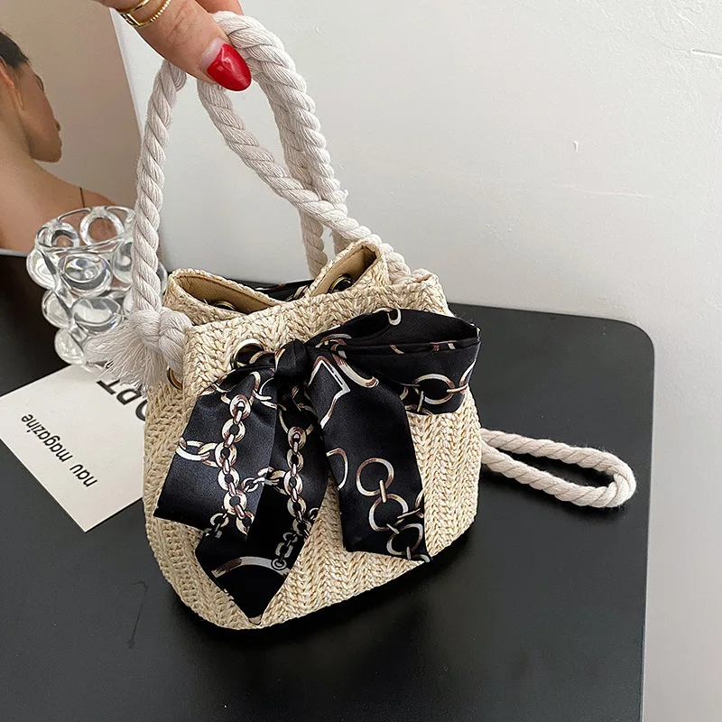 

Women Bucket Bag 2022 Summer New Fashion Bow Scarf Drawstring Leisure Messenger Beach Bag Women Straw Bags