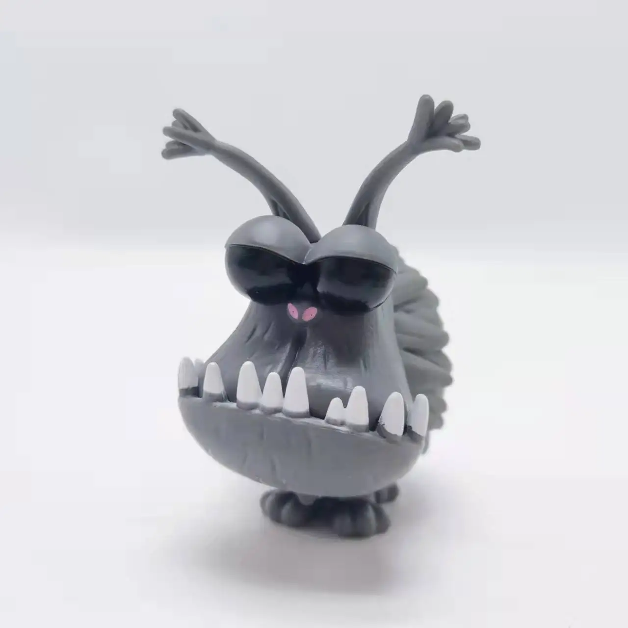 

Anime Terror Toothworm Buck teeth Vinyl Model Figure 10cm