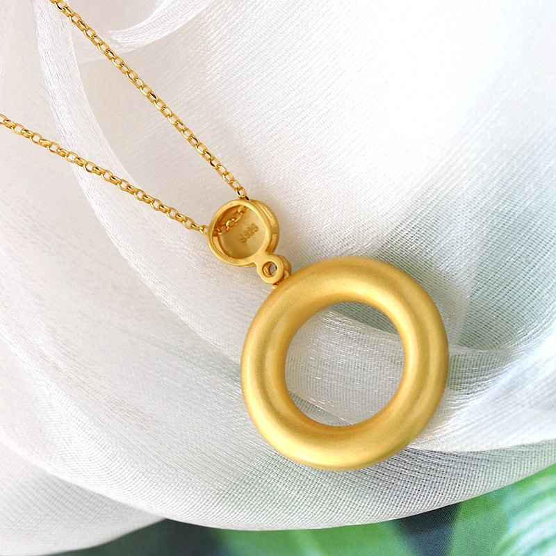 Кулон кольцевой из серебра 925 пробы с натуральным жемчугом