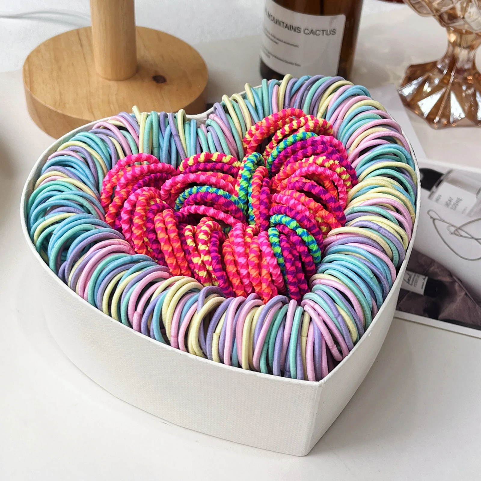 Рисунок 4 - резинки для волос для девочек ярких