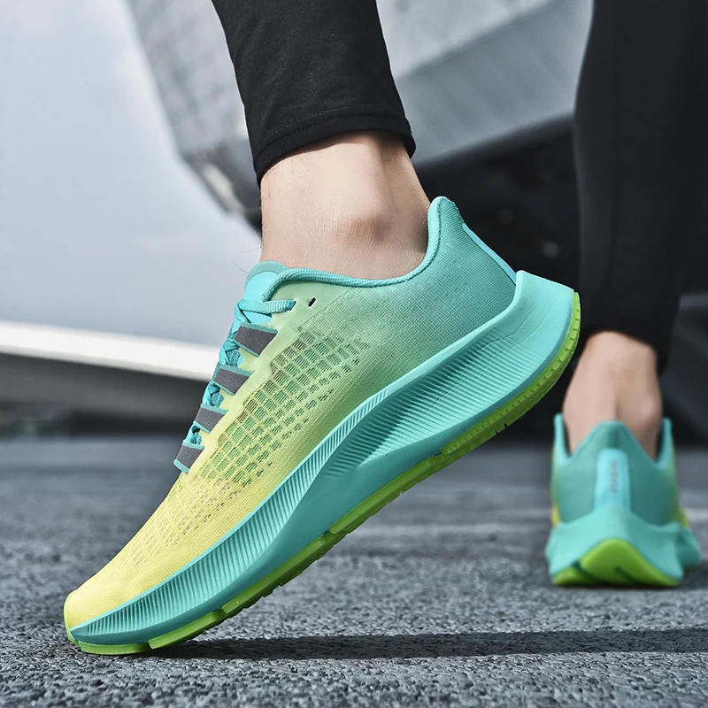 Men Sneaker Wear Resistant Cushioning Competitive Road Running Shoes Marathon Sport Shoes Elastic Women Walking Tenis Masculino