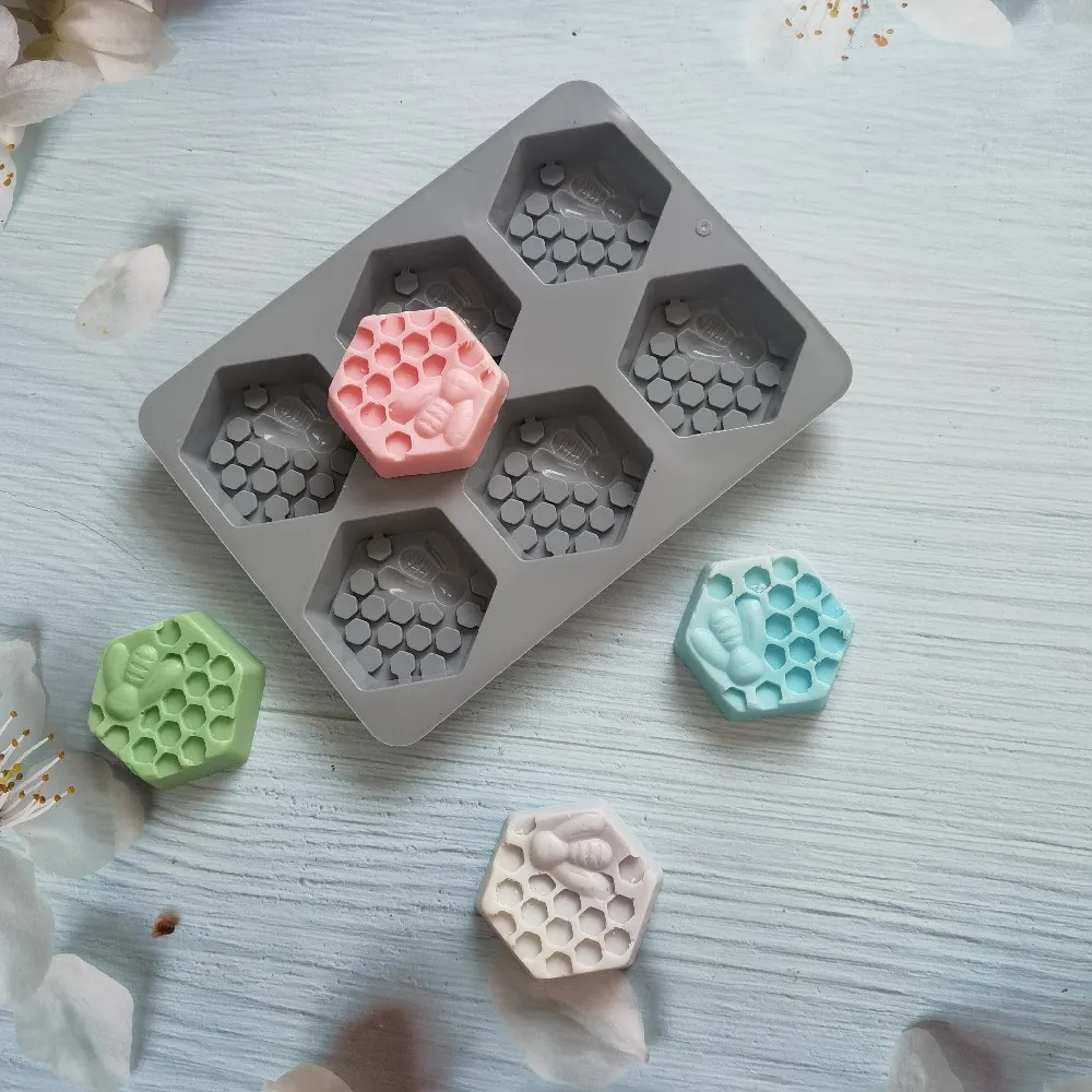 

Hexagonal Honey Bee Silicone Soap Mold Diy Handmade Craft 3D Soap Mold Silicone Hexagon Molds for Soap Making Soap Cutter