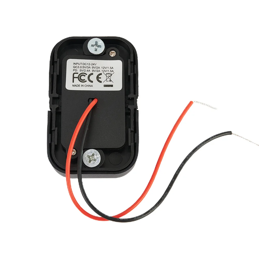

1 шт., автомобильная розетка с двумя USB-портами, 12/24 в