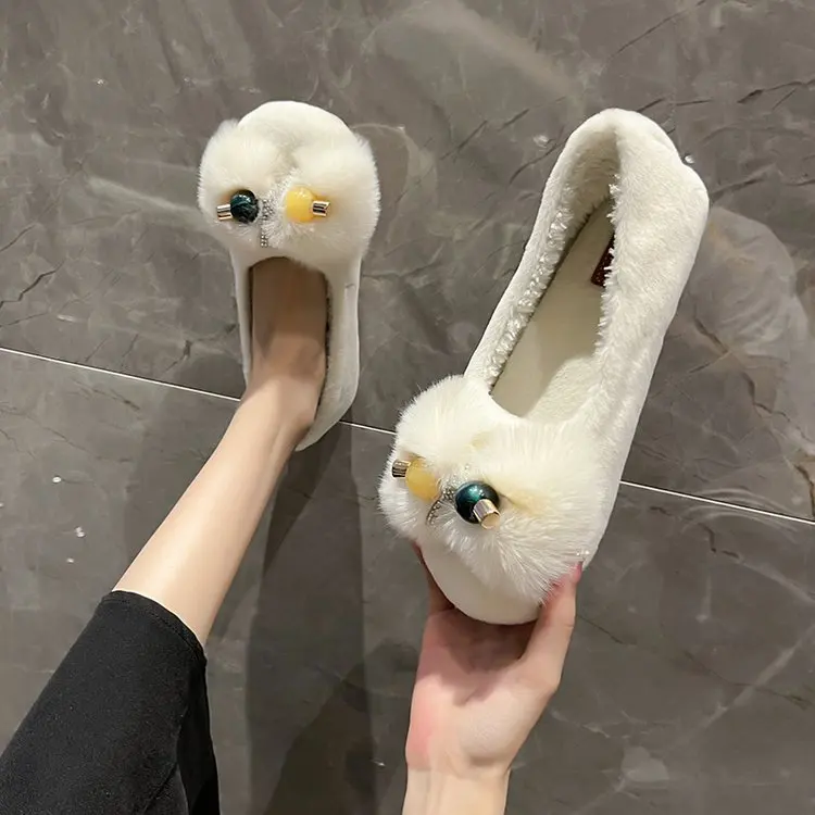 

Туфли без каблука