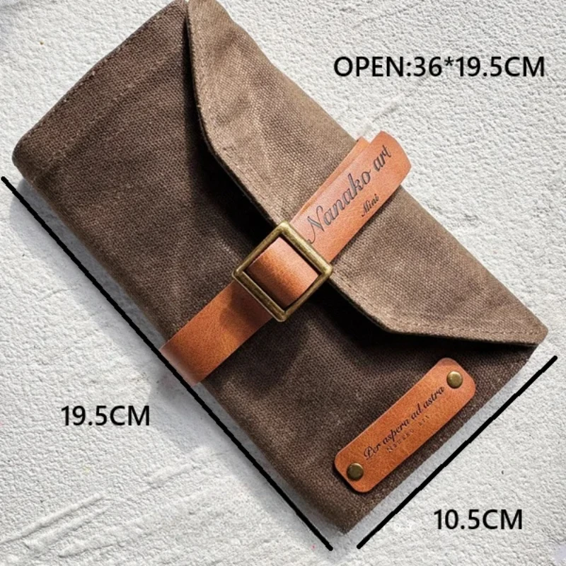 

Водостойкая кожаная сумка-карандаш