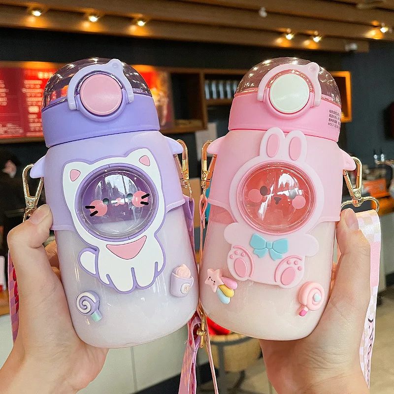 

700ml Cute Cartoon Kids Water Bottle with Straw BPA Free Leak Proof Mug Portable Cup for School Outdoor Travel Drinking Bottle