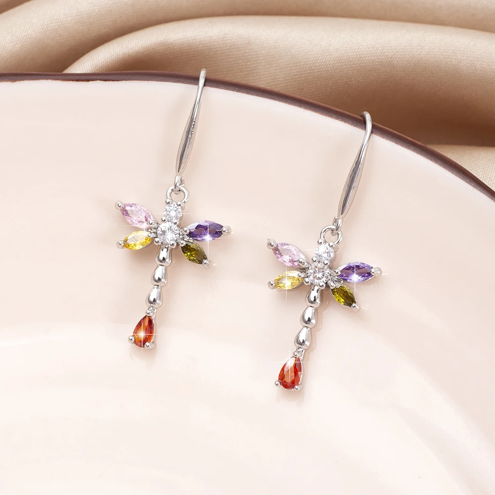 

Fashion Fresh New Cute Dragonfly Zircon Earrings For Women Temperament Color Matching Summer Vacation Style Girls Jewelry