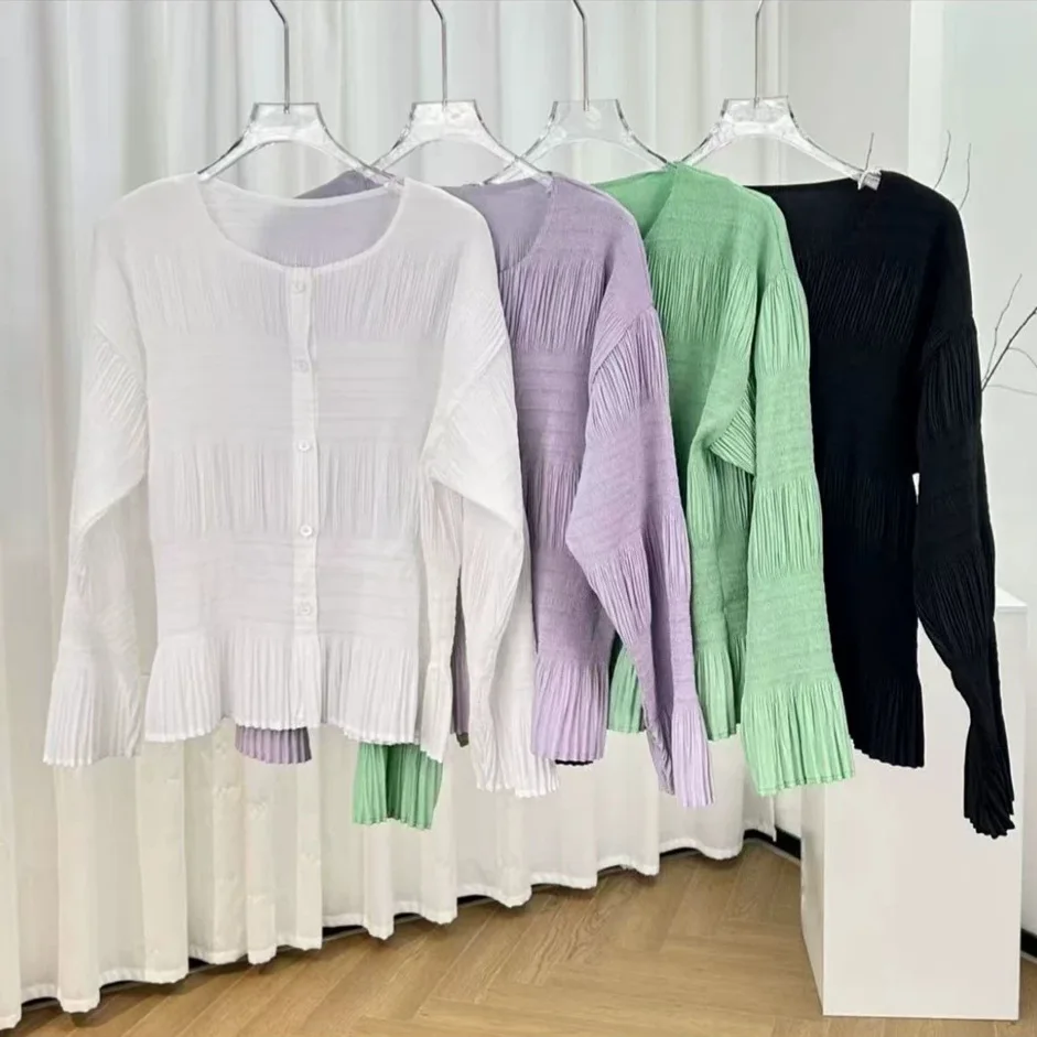 Женский плиссированный кардиган Miyake с рюшами, круглым вырезом, длинными рукавами и однобортной застежкой (art.: 3920db47787a5) - 3920db47787a5