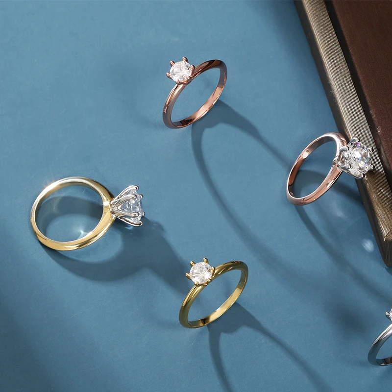 Женское кольцо из серебра 925 пробы с бриллиантами 18 К