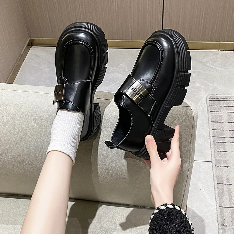 Обувь Кроссовки на платформе Женская мода 2025 года толстой подошве Новые