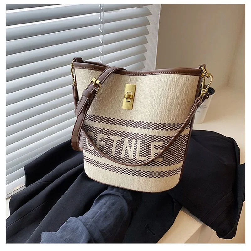 

Fashion Bucket Bag Handbag for Women Luxury Brand Crossbody Bag Nylon Waterproof Composite Shoulder Bags Ladies Casual Purse