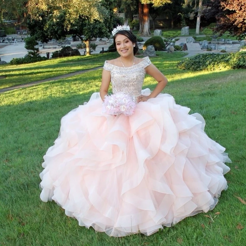 

Pink Quinceanera Dress 2023 Beaded Off-Shoulder Beads Crystal Tull Tiered Cocktail Dresses Vestidos De Baile Vestidos De 15