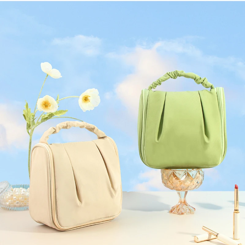 

New Waterproof Cosmetic Bag Women Cloud Bag Candy Color Handbags Make Up Organizer Elegant Toiletry Bag Makeup Box makeup case
