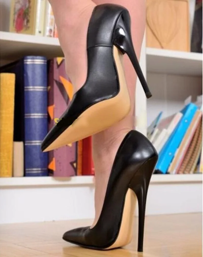 

Туфли-лодочки на шпильке 13 см, с острым носком