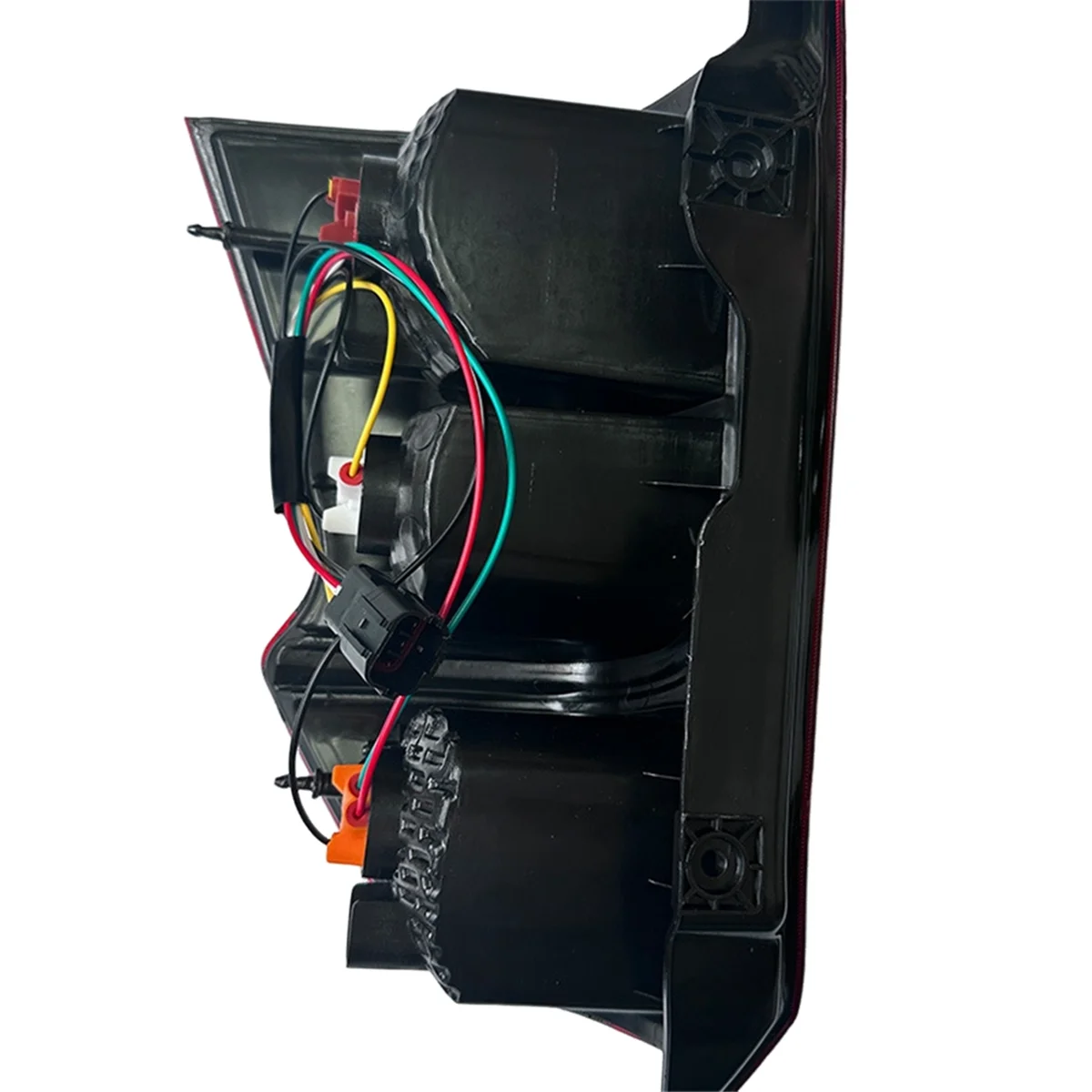 Левый задний фонарь в сборе 8360132500 для Ssangyong Actyon Sports 2012-2014 стоп-сигнал стоп-сигнала