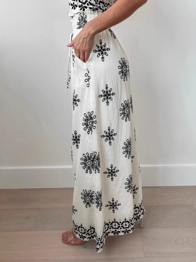 Лето 2025 г. модный повседневный женский комплект топ без рукавов с принтом в