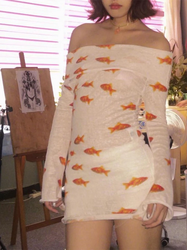 Женское облегающее платье винтажное мини- с открытыми плечами и длинными