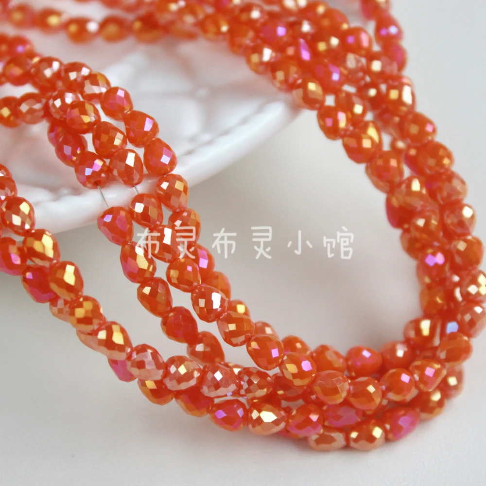 

Cute small strawberry 4mm 95PCS crystal beads cut surface glass jewelry material artificial straight hole pear shaped beads DIY