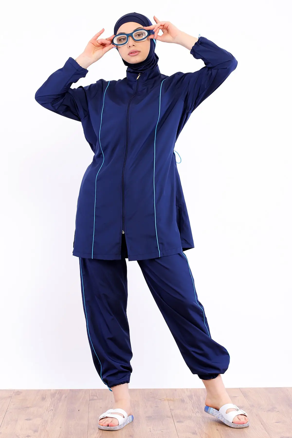 

Muslim Burkinis Large Size Line Detail Swimwear fashion Summer Clothing Hijab Sport Swimsuit Islamic Full Cover